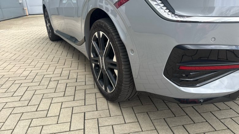 Kia EV6 239kW GT Line S 84kWh 5dr AWD Auto Electric Estate